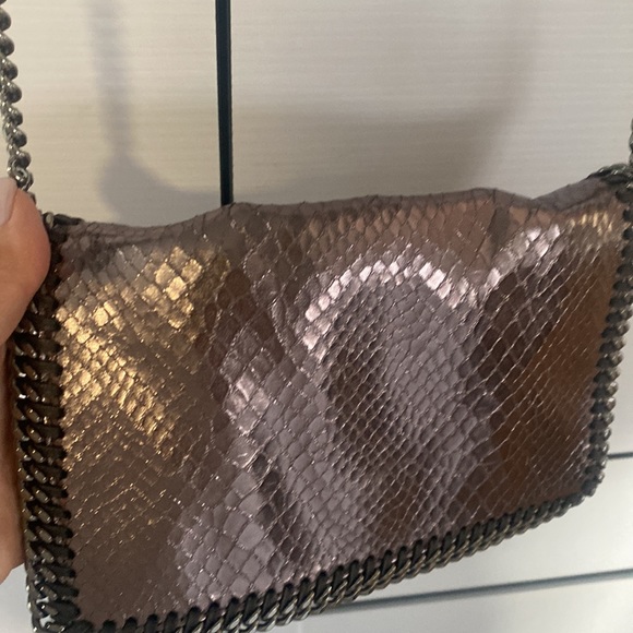 Stella McCartney like new metallic silver snake crossbody bag. - Picture 4 of 8